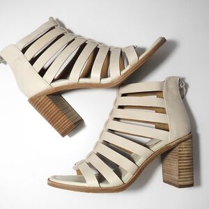 ✨NEW Sofft Stratford Heeled Sandals Womens 8.5M Beige Open Toe SP0077803 3" Heel